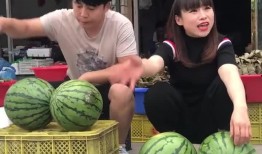 长沙男网红吃瓜